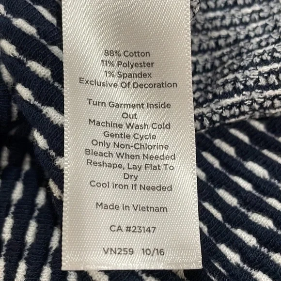 Talbots Petites Navy and White Bow Accent 3/4 Sleeve Top MP - Picture 15 of 16